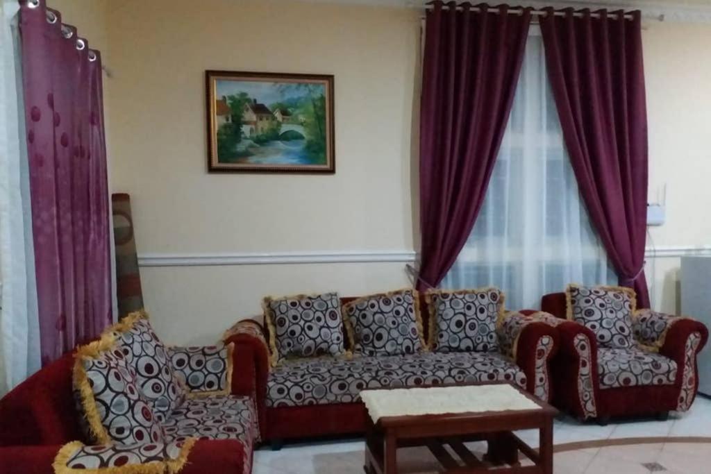 Villa Nils Cianjur Exteriér fotografie